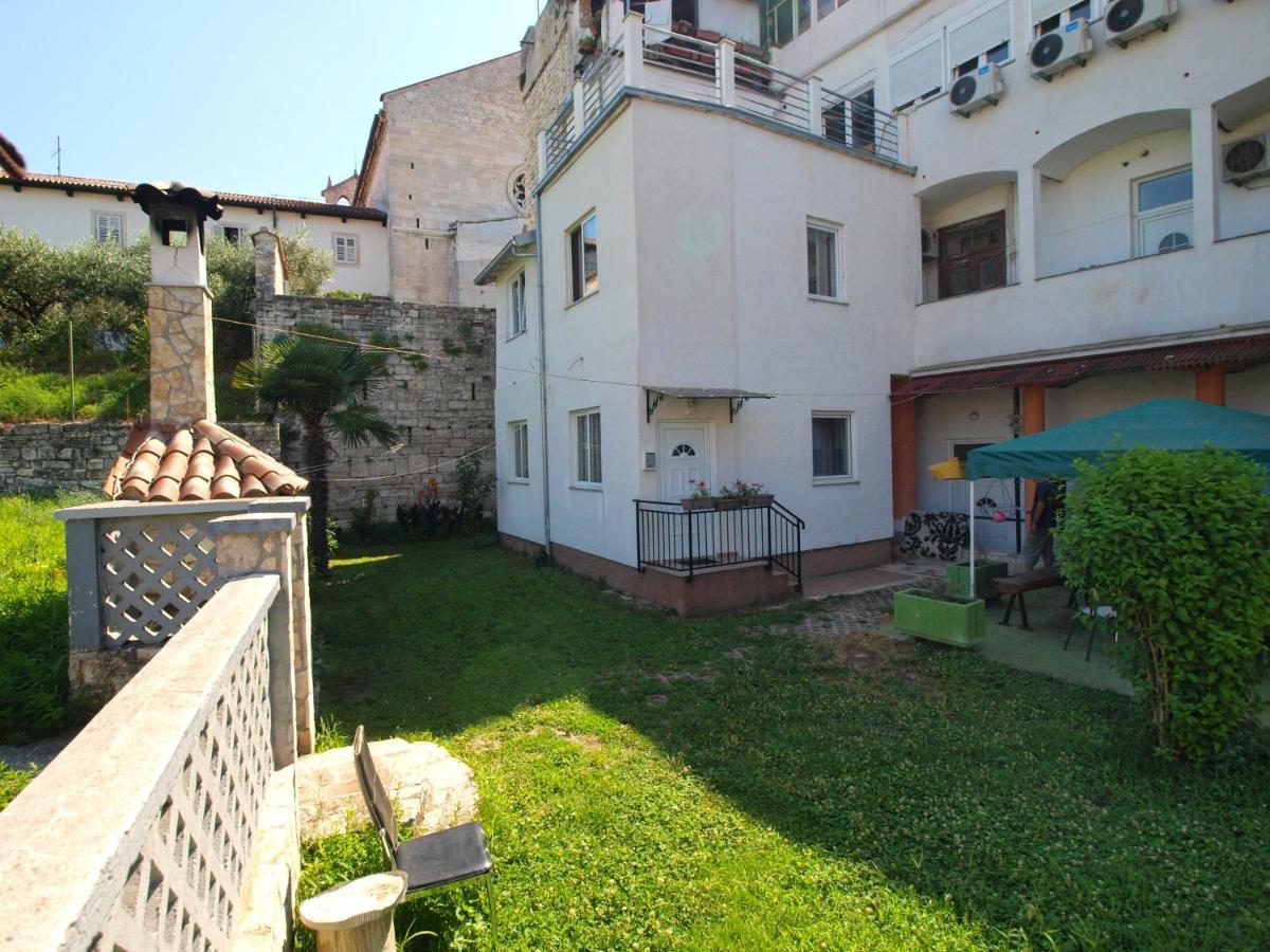 Apartments Smaila 1729 Pula Exteriér fotografie